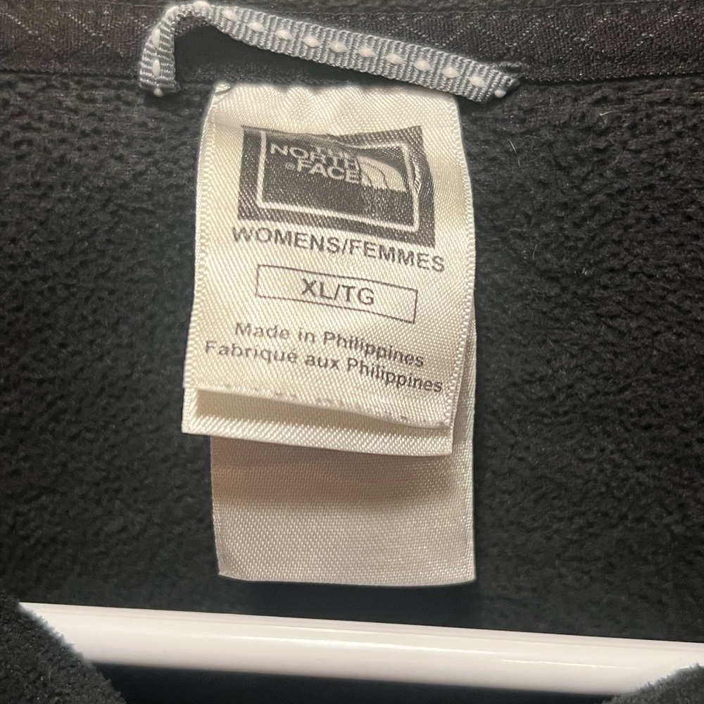 NORTH FACE - Picture 2 of 2